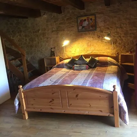 Semesterbostad Maison De Montfort