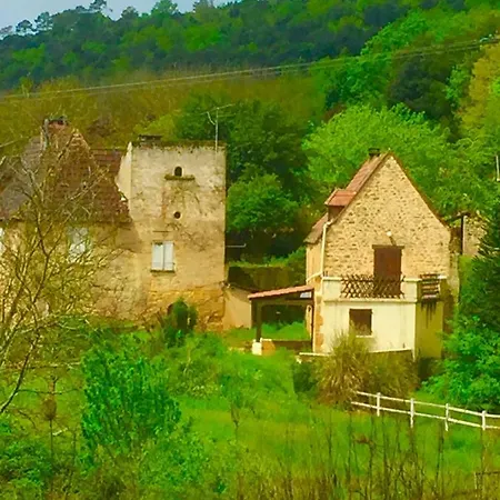 Maison De Montfort Vitrac (Dordogne)